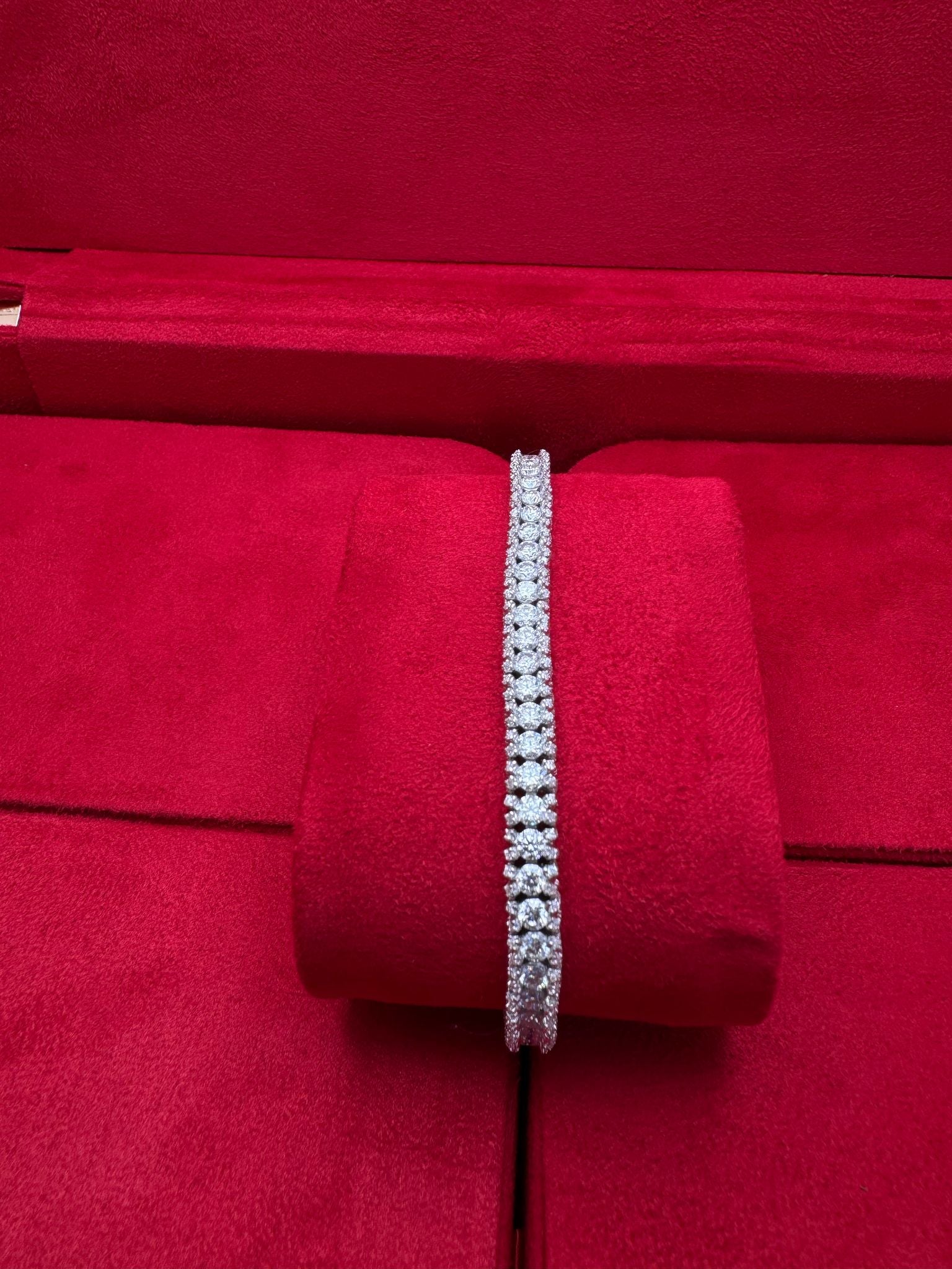 9.75 Carat Silver Moissanite Bracelet