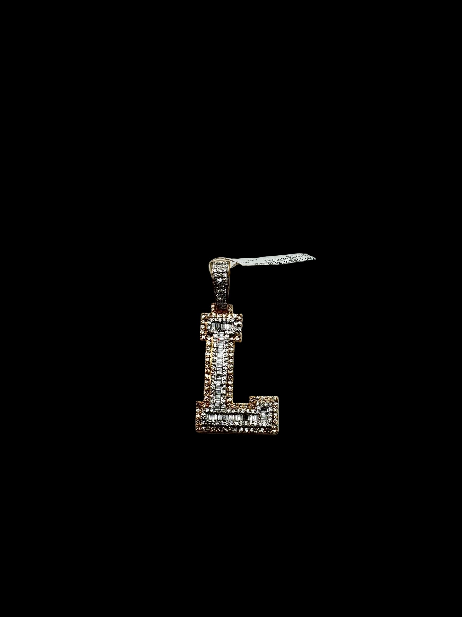 Elegant 3D Style Yellow/White Gold Ring with VS1 Diamonds, 1.5 Carat